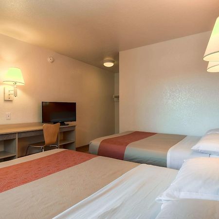 Motel 6-Westminster, Ca - South - Long Beach Area ภายนอก รูปภาพ