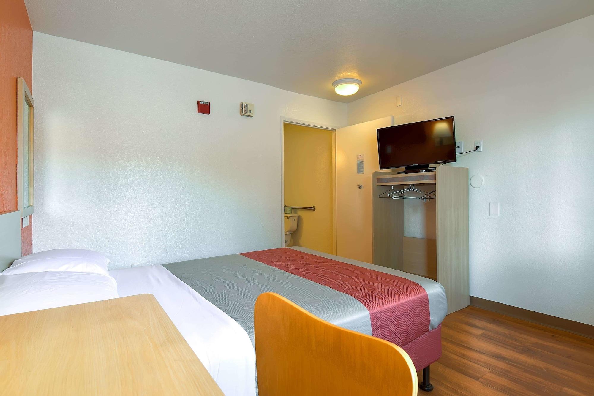 Motel 6-Westminster, Ca - South - Long Beach Area ภายนอก รูปภาพ