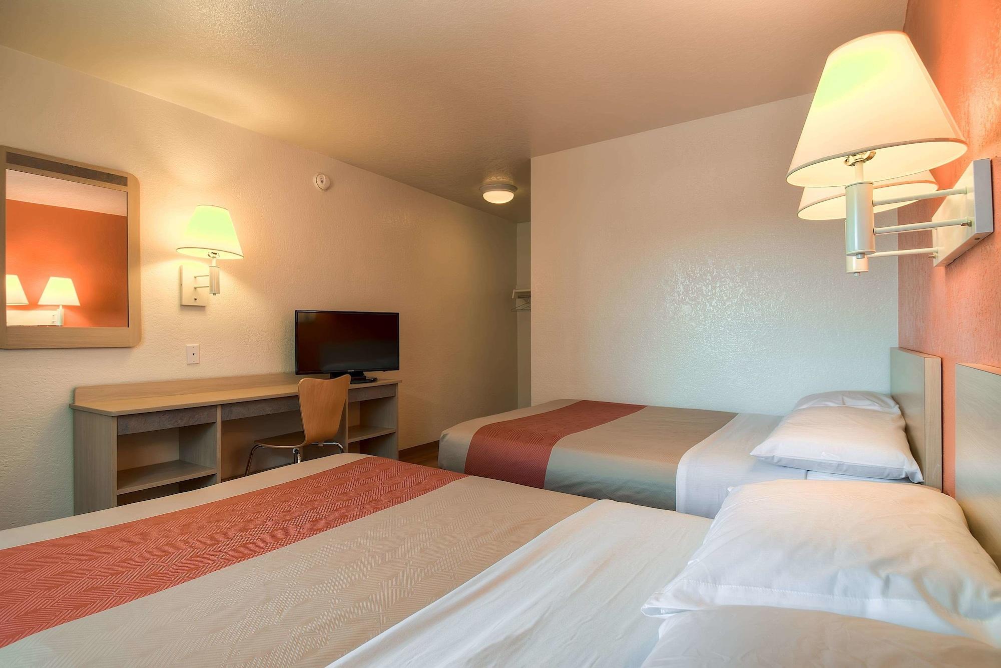Motel 6-Westminster, Ca - South - Long Beach Area ภายนอก รูปภาพ