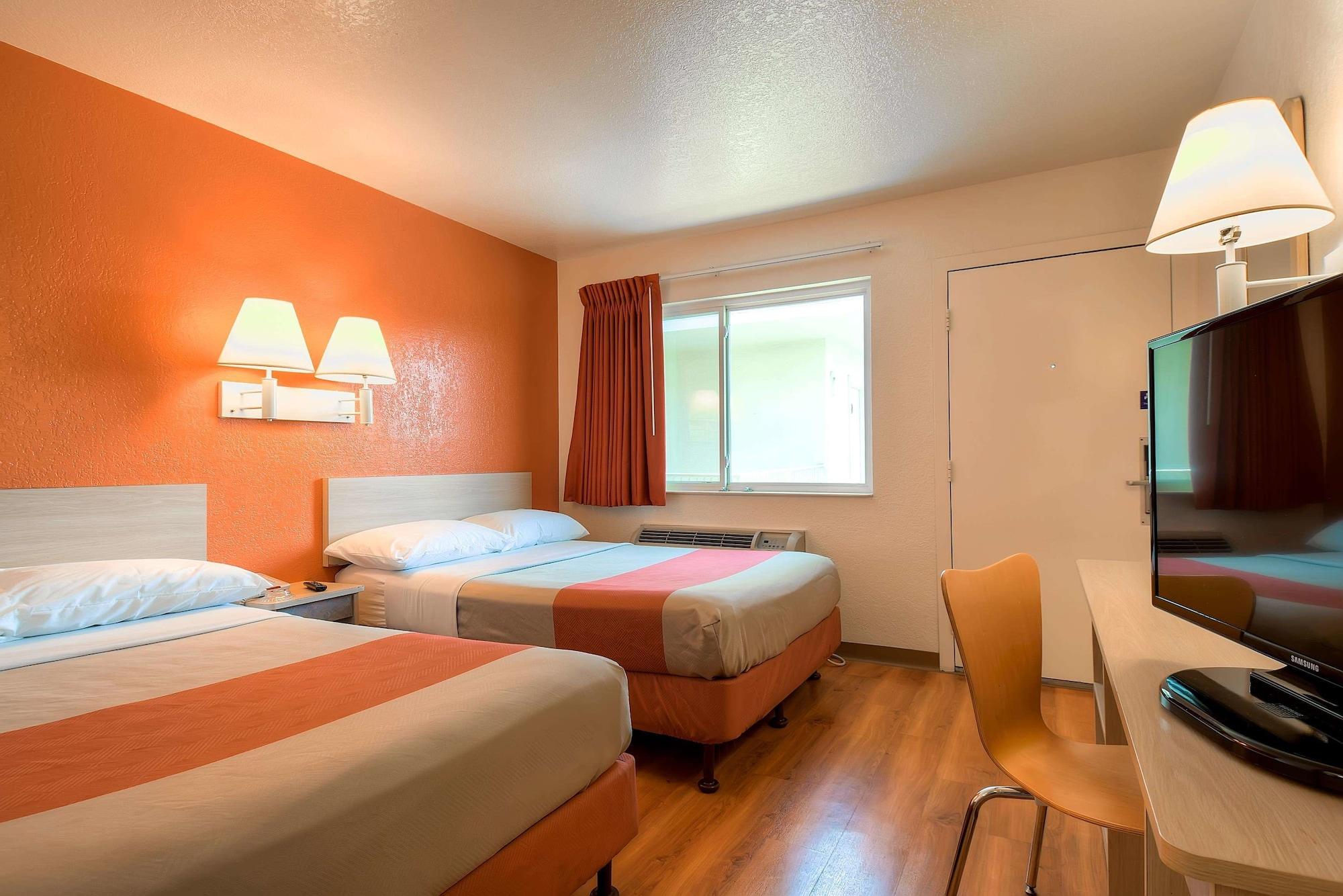 Motel 6-Westminster, Ca - South - Long Beach Area ภายนอก รูปภาพ